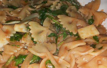 farfalle con rucola - ricette vegetariane